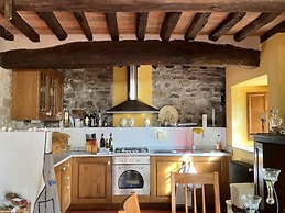 Beautiful Renovated 4-bed House in Bagni di Lucca