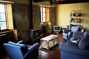 Beautiful Renovated 4-bed House in Bagni di Lucca