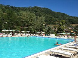 Beautiful Renovated 4-bed House in Bagni di Lucca