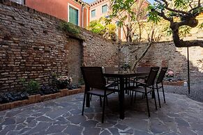 SAN VIO PALACE LUXURY APARTMENTS