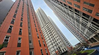 Transpark Juanda Bekasi by 21 Room