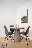 NAX Apartment E by Liiiving