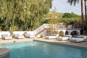 Buccara Villa Mistral