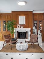 The Southern Mansion