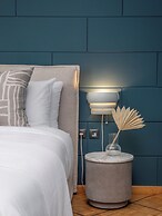 The Southern Mansion