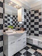 The Southern Mansion