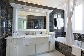 The Southern Mansion