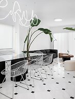 The Southern Mansion