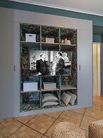 The Southern Mansion