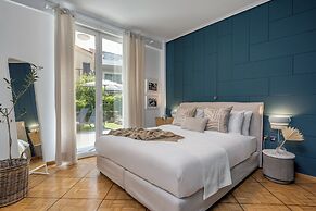 The Southern Mansion