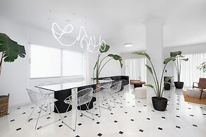 The Southern Mansion