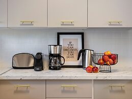 The Southern Mansion