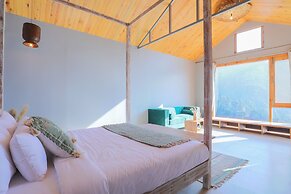 Seclude Pangot Perch