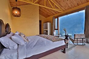 Seclude Pangot Perch