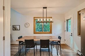 Hawn Drive 62 4 Bedroom Townhouse by RedAwning