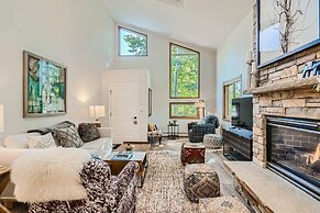 Hawn Drive 62 4 Bedroom Townhouse by RedAwning