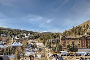 Passage Point 623 2 Bedroom Condo by RedAwning