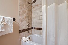 Passage Point 623 2 Bedroom Condo by RedAwning