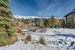 Passage Point 623 2 Bedroom Condo by RedAwning