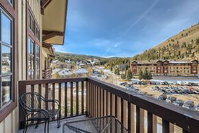 Passage Point 623 2 Bedroom Condo by RedAwning