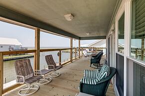 Bridgeview Cottage - 2228 Mallard 3 Bedroom Home by RedAwning