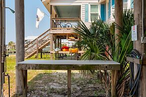 Bridgeview Cottage - 2228 Mallard 3 Bedroom Home by RedAwning