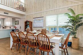 Bridgeview Cottage - 2228 Mallard 3 Bedroom Home by RedAwning