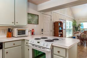 Bridgeview Cottage - 2228 Mallard 3 Bedroom Home by RedAwning