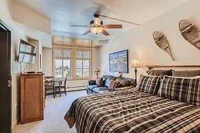 Passage Point 623a Condo by Redawning