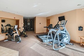 Passage Point 623a Condo by Redawning