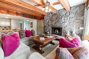 Vail Realty 2 Bedroom Condo by RedAwning