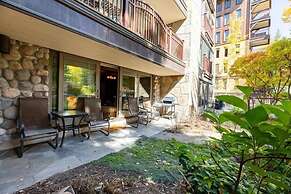 Vail Realty 2 Bedroom Condo by RedAwning