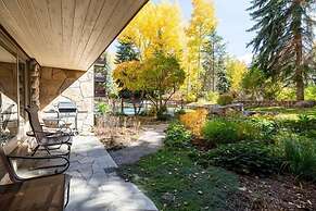 Vail Realty 2 Bedroom Condo by RedAwning