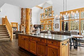 Waterdance House 4 Bedroom Home by RedAwning