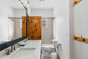 Waterdance House 4 Bedroom Home by RedAwning