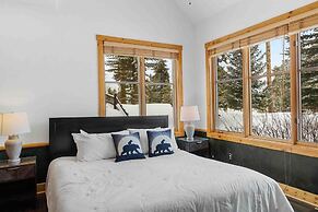 Waterdance House 4 Bedroom Home by RedAwning