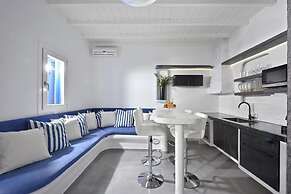 Fulfill your Holiday Dreams at Mikonos