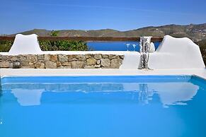Fulfill your Holiday Dreams at Mikonos