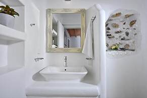 Fulfill your Holiday Dreams at Mikonos