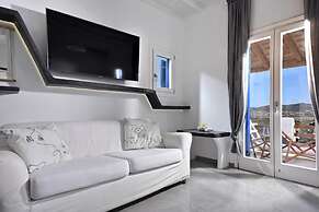 Fulfill your Holiday Dreams at Mikonos