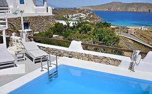 Fulfill your Holiday Dreams at Mikonos
