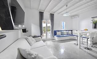 Fulfill your Holiday Dreams at Mikonos