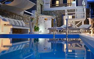 Fulfill your Holiday Dreams at Mikonos