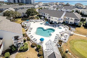 Sandpiper Cove 8204 Condo by RedAwning