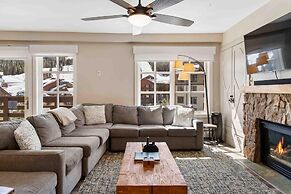 Passage Point 405 3 Bedroom Condo