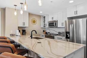 Passage Point 405 3 Bedroom Condo