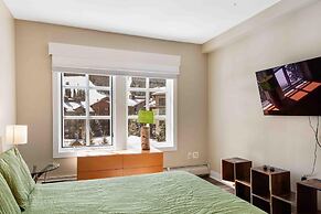 Passage Point 405 3 Bedroom Condo