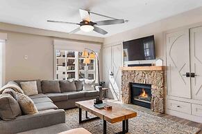 Passage Point 405 3 Bedroom Condo