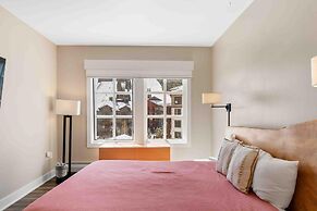 Passage Point 405 3 Bedroom Condo