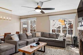 Passage Point 405 3 Bedroom Condo